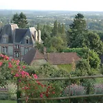 - Numero Cinq Bed and Breakfast