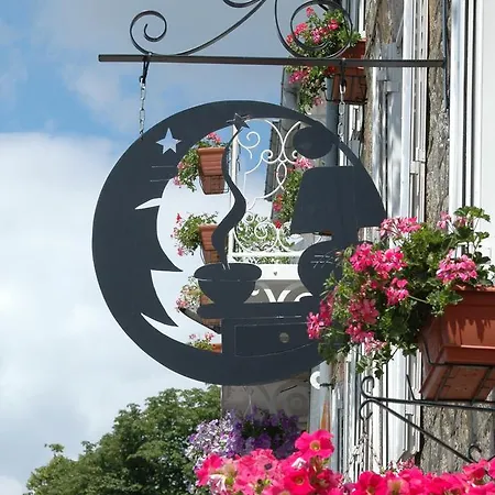 - Numero Cinq 3* Domfront (Orne)