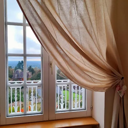 - Numero Cinq Domfront (Orne)