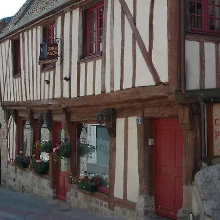 - Numero Cinq Bed and breakfast 3*