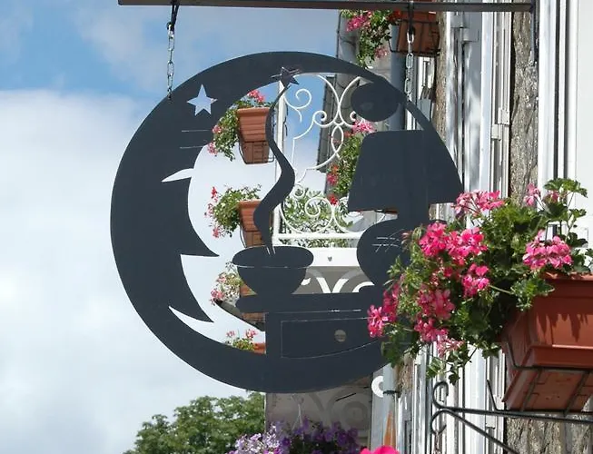 - Numero Cinq 3* Domfront (Orne)