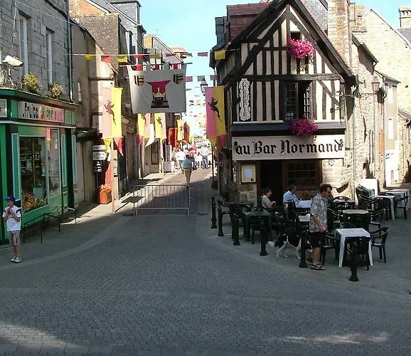 - Numero Cinq 3* Domfront (Orne)