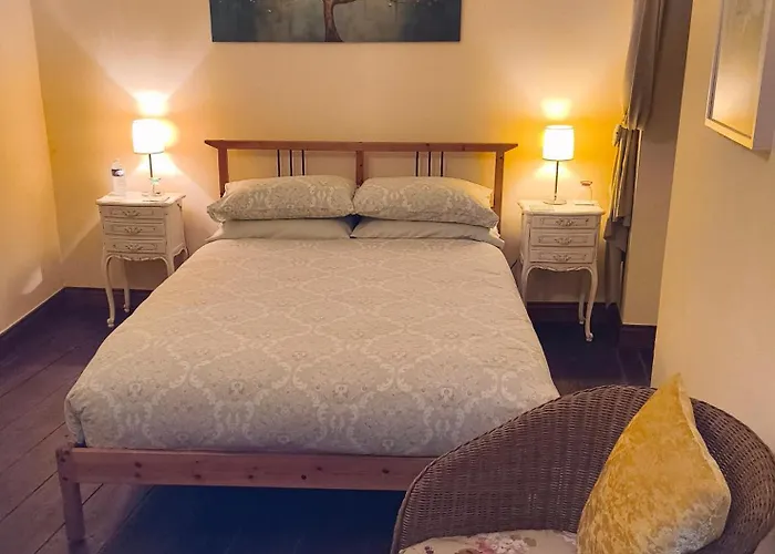 - Numero Cinq Domfront (Orne)